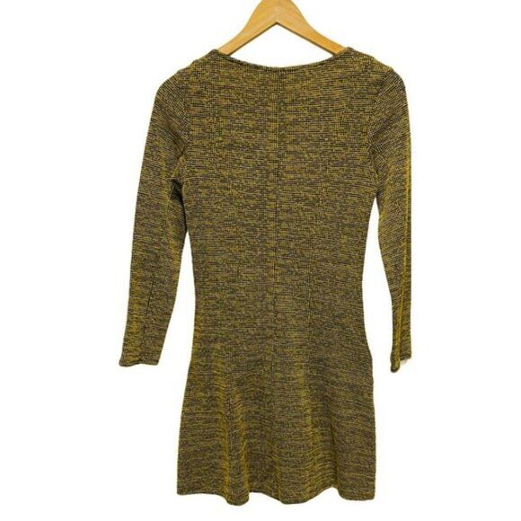 H&m Textured Knit Yellow & Black Skater Dress - Picture 5 of 5